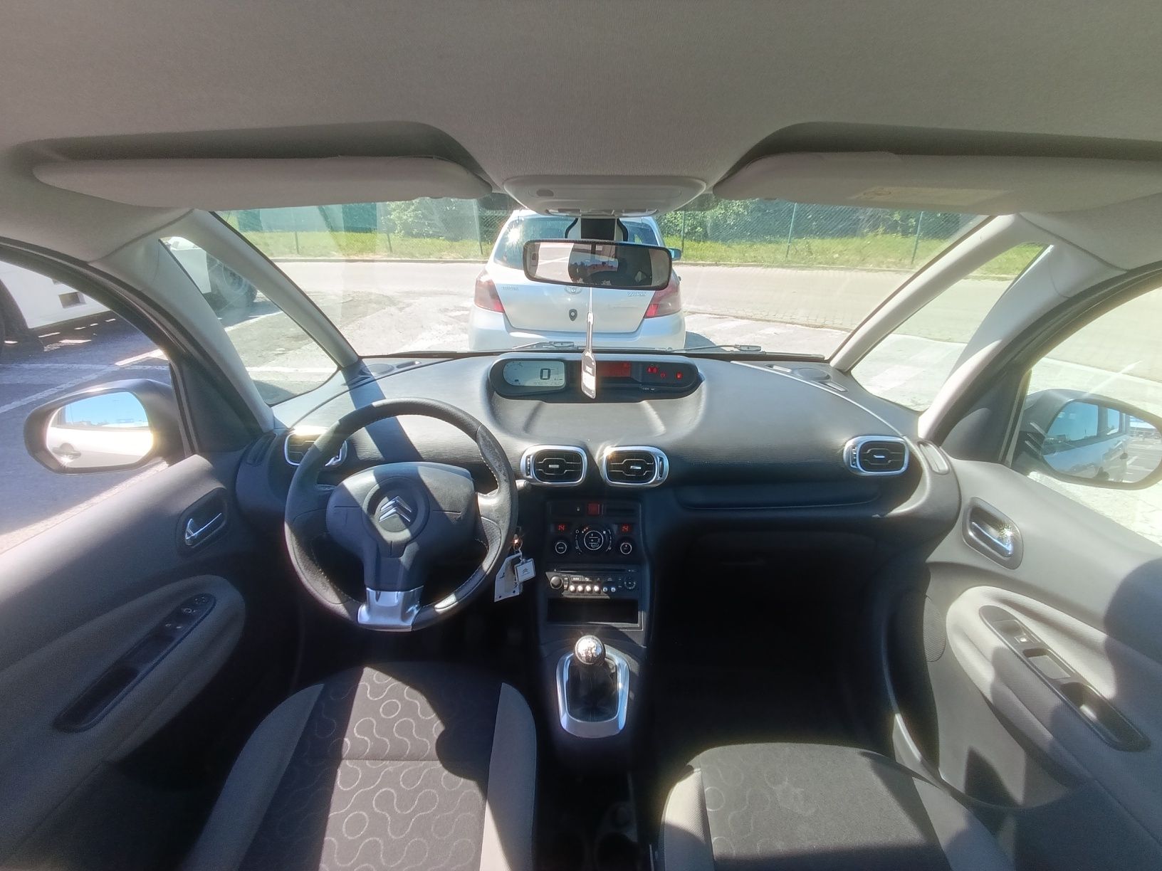 Citroen C3 Picasso 1.4B // 2010 // Super Stan // Klima // Zamiana //