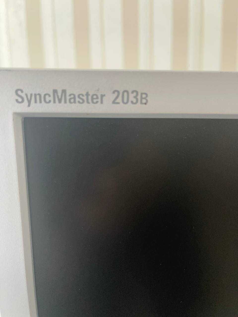 Монітор Samsung SyncMaster 203b / Монитор Самсунг