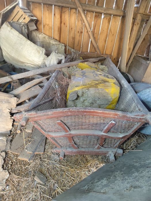 Wóz z plecionka konny 100 lat albo i wiecej