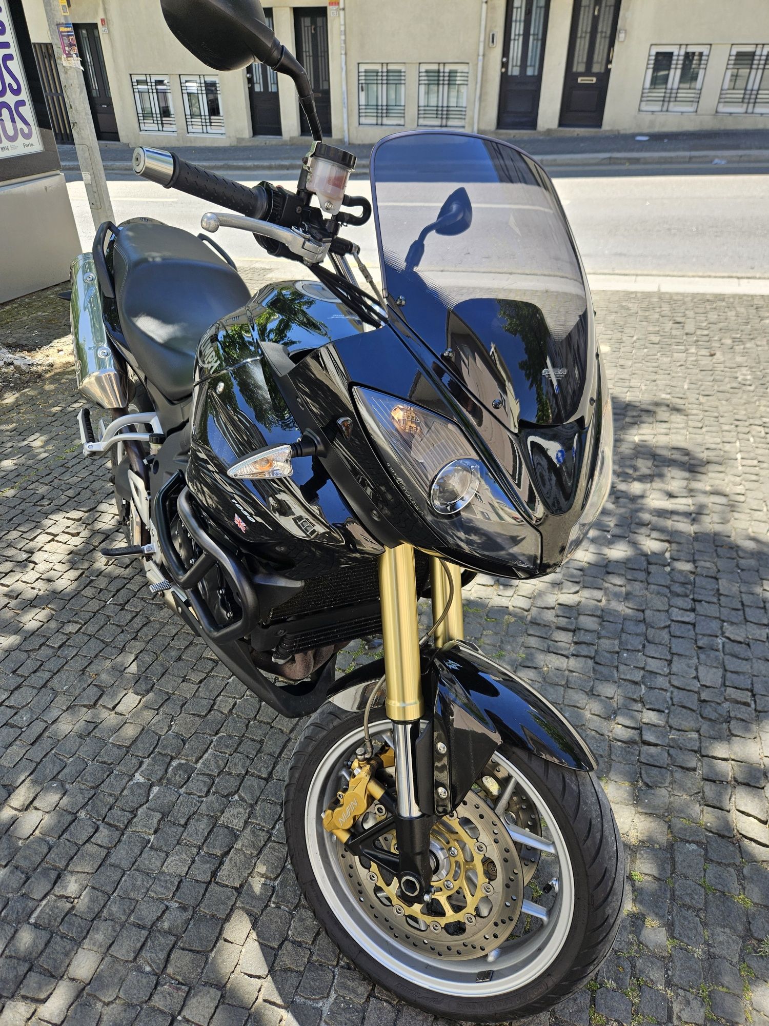 Triumph tiger 1050  unico dono