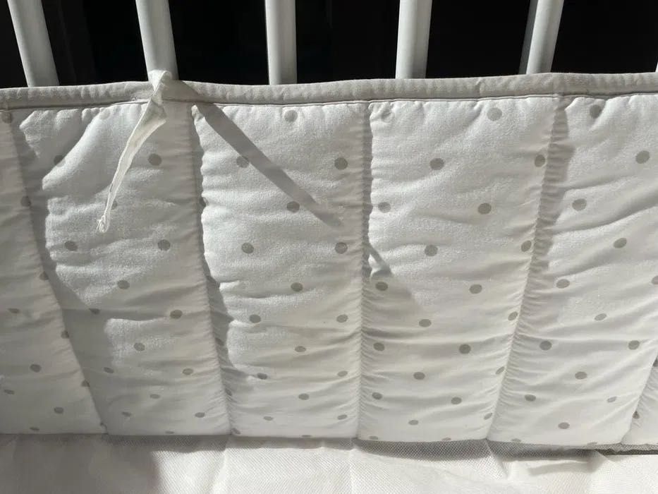 Cama Bébé branca Ikea