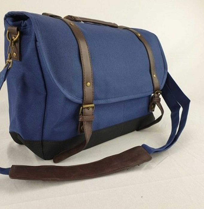 Torba na ramię sportowa, na laptopa, książki itp.