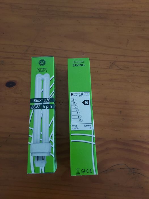 Varias lâmpadas de varias referncias