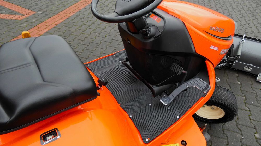 Traktorek kosiarka KUBOTA GR2120 PŁUG Diesel (031101.5) - Baras