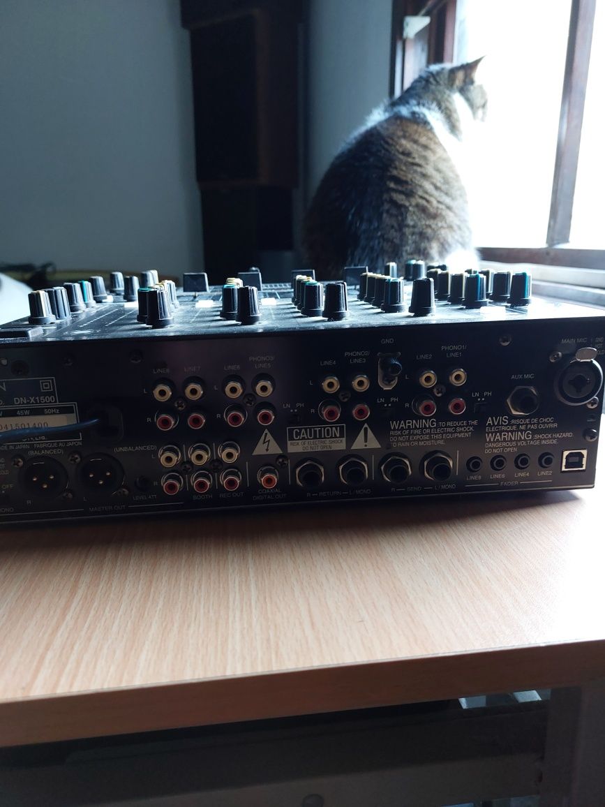 Mesa mistura denon DN-X1500 como novo