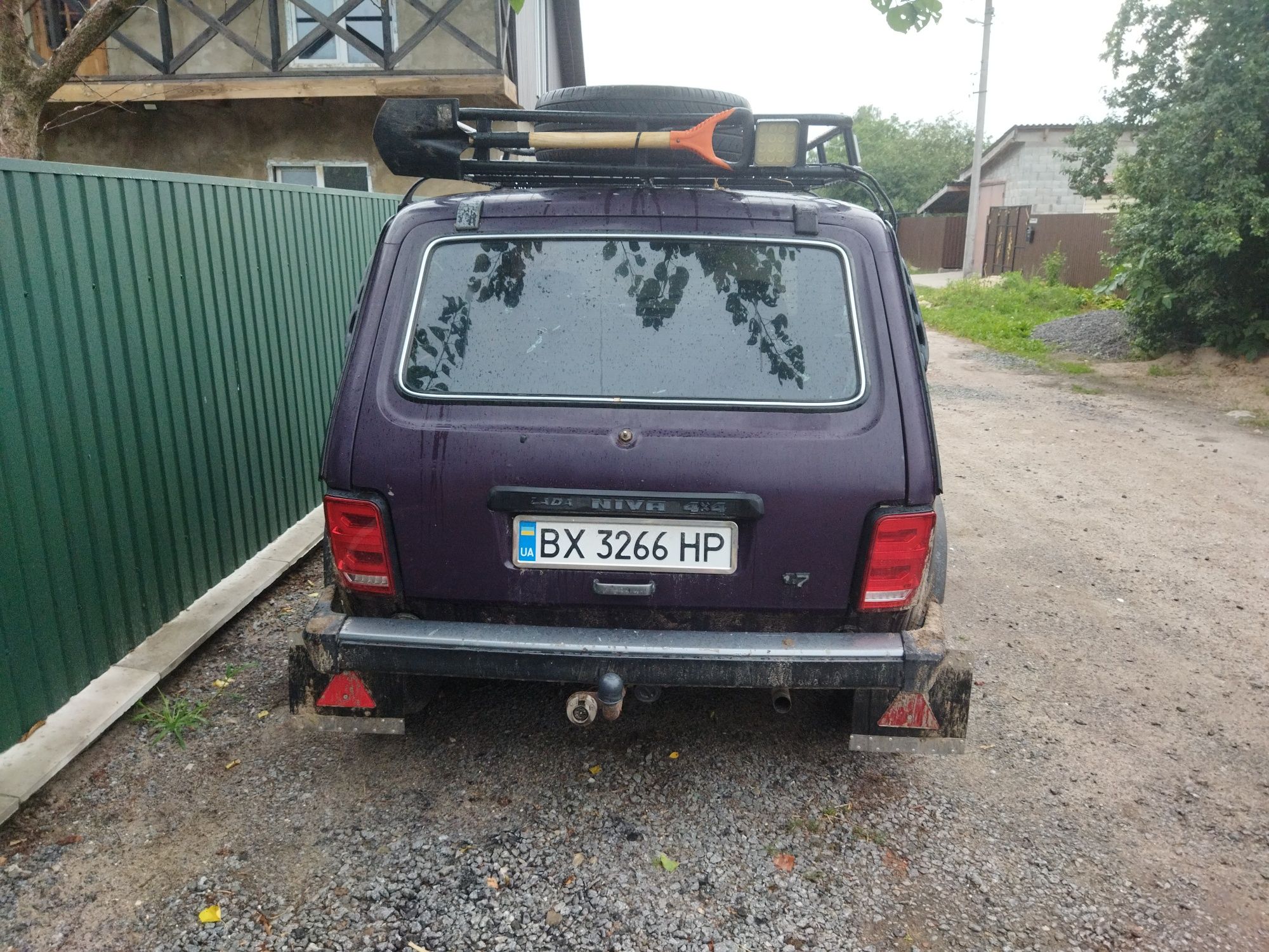 Продам позашляховик...ниву