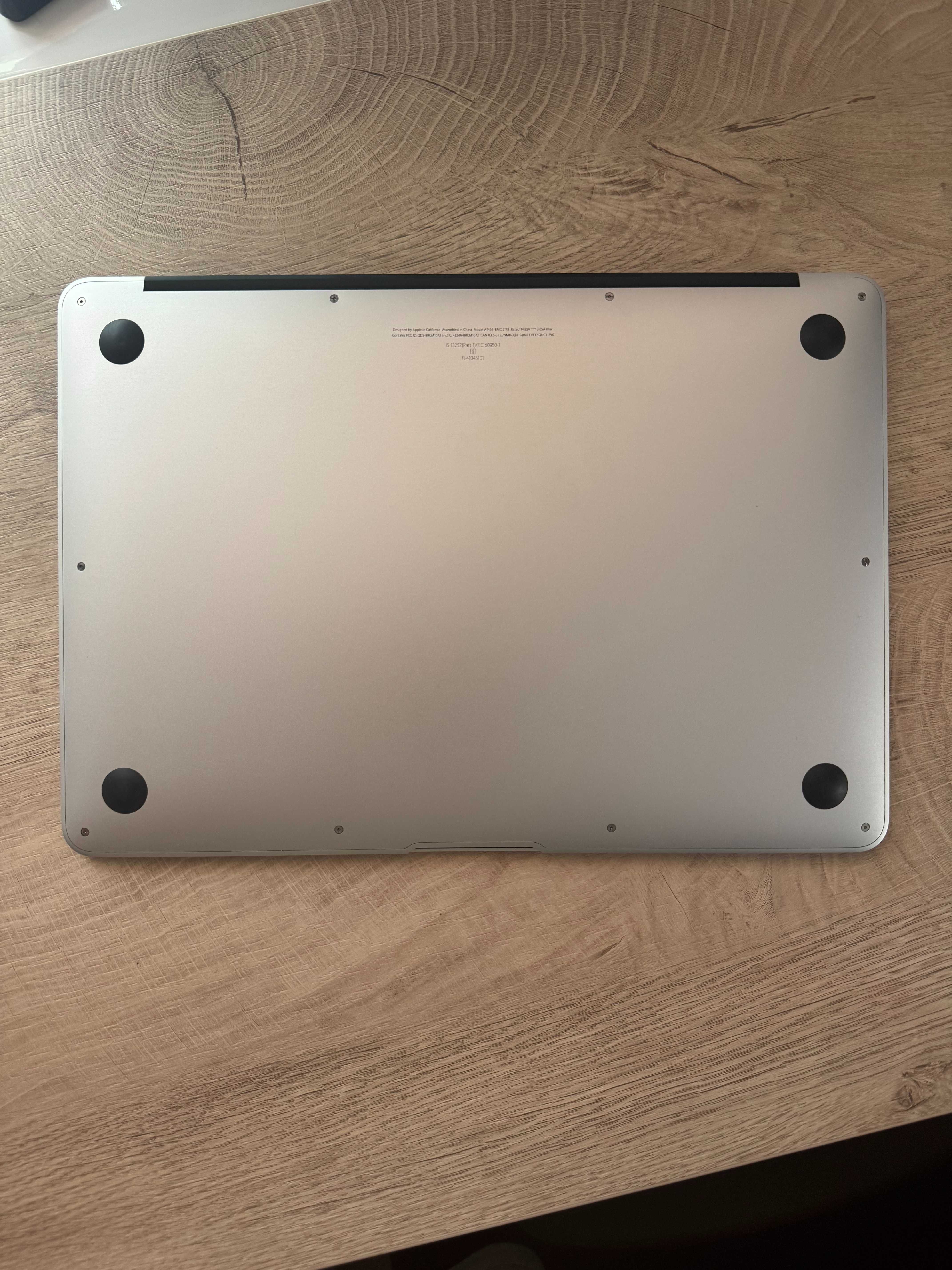 Macbook Air 2017 ПОВНИЙ КОМПЛЕКТ