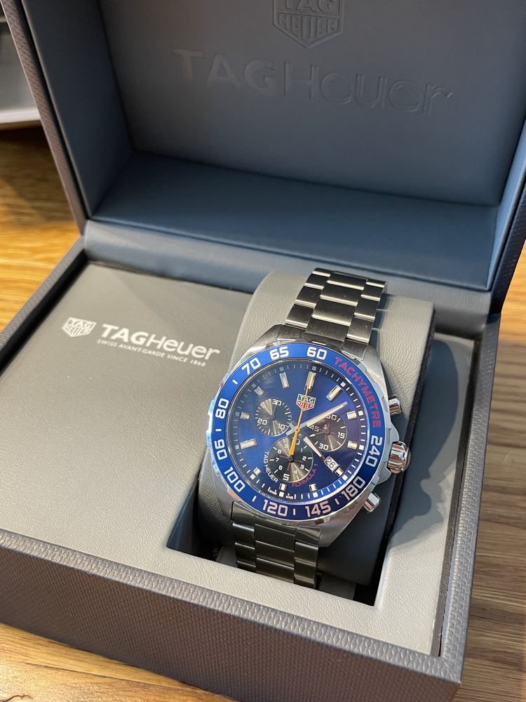 Tag Heuer Formula 1 chrono CAZ101AB Aston Martin Red Bull racing