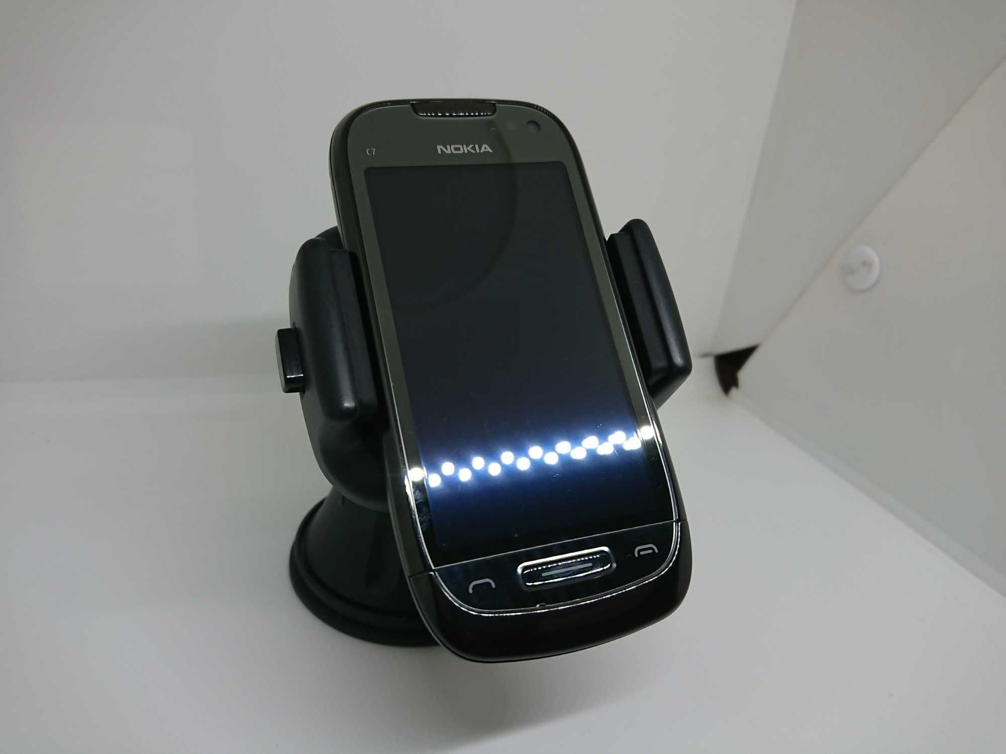Kultowy Telefon Nokia C7-00 (Symbian Belle, Transmiter FM, NFC)