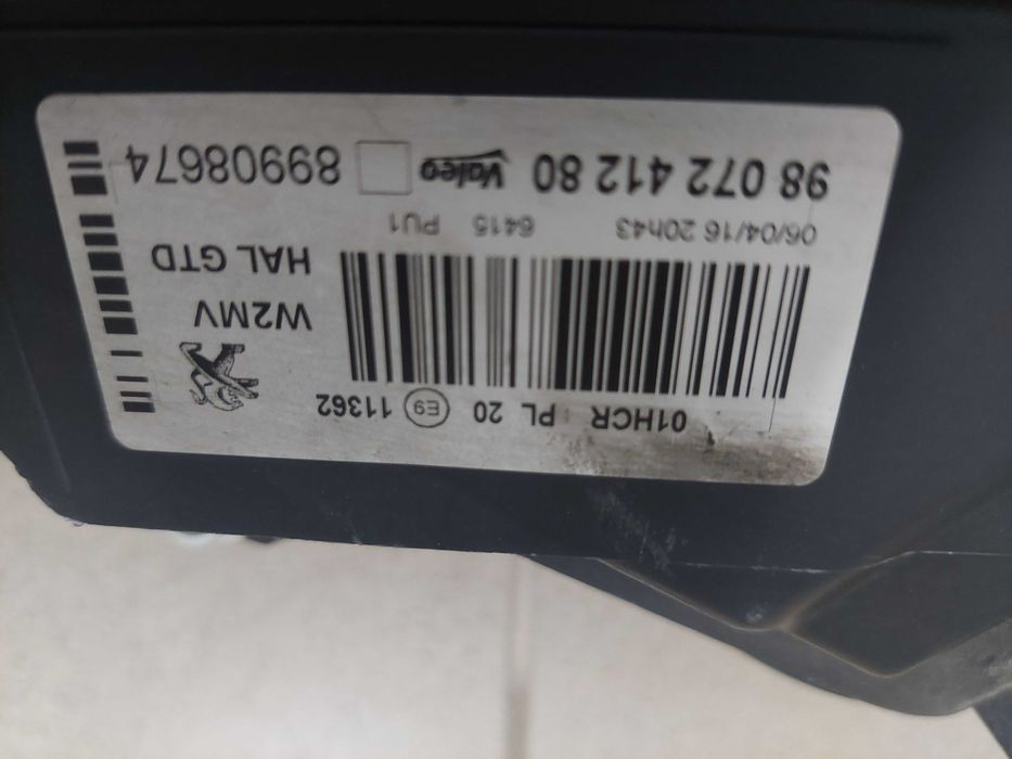 farol esq Peugeot 508