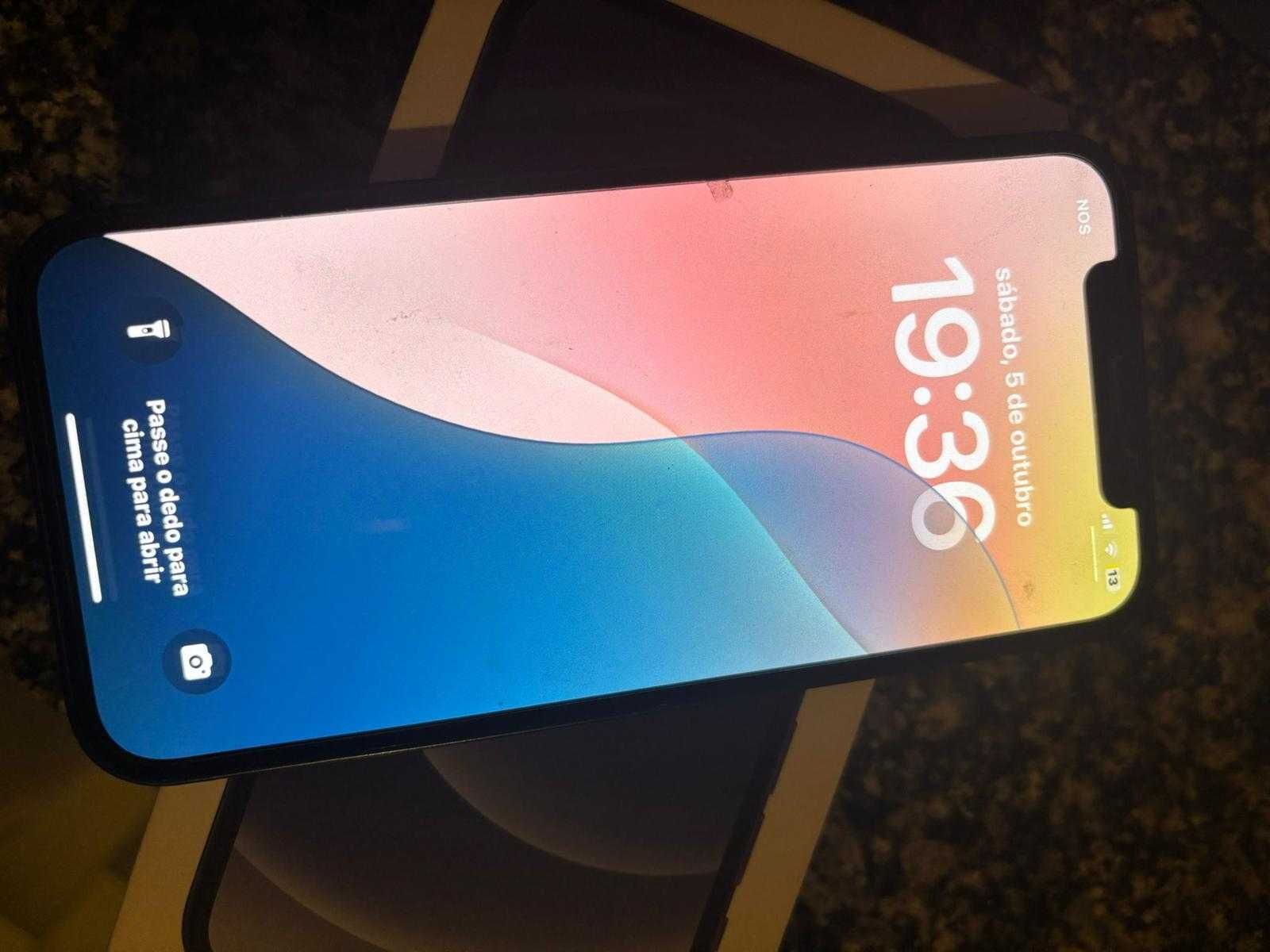 IPhone 12 todo original nunca teve uma avaria ou troca de peça