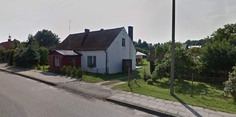 Dom z budynkami gospodarczymi na dwóch bliźn. dzialkach o pow 20 Arow