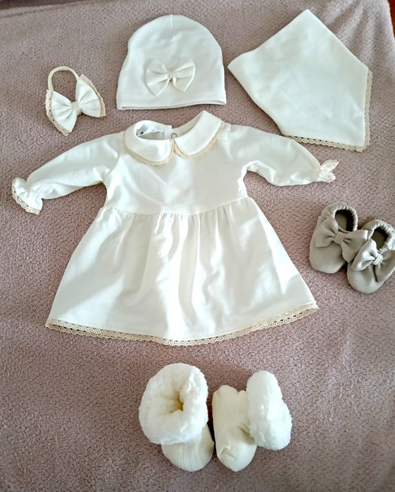 Sukieneczka do chrztu