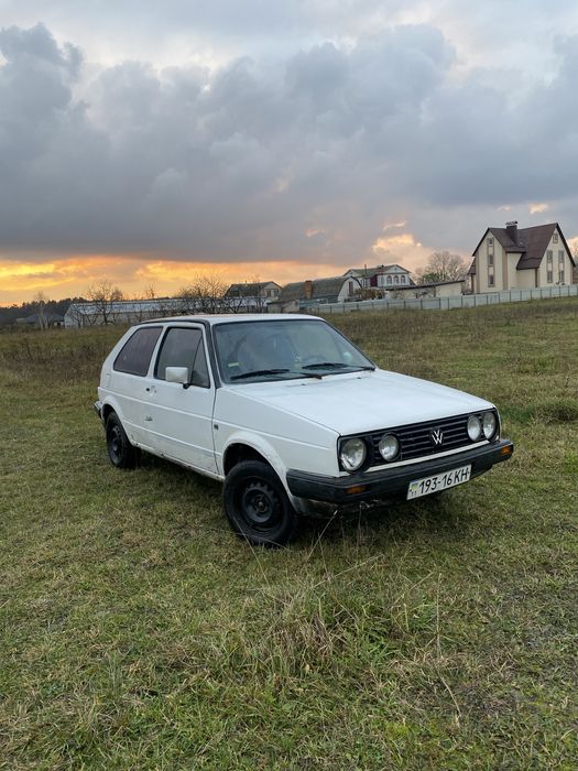 Продам фольцваген гольф2 або обміняю на мотоцикл пригону нема!!