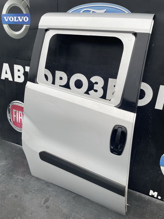 Дверка видвижна права Фіат Добло 263 Doblo Nuovo