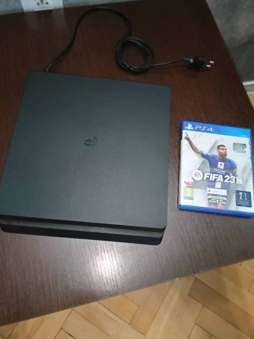 Konsola PS4 slim 500gb