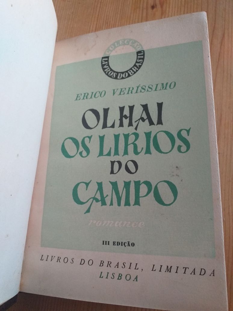 Livro olhai os lirios do campo