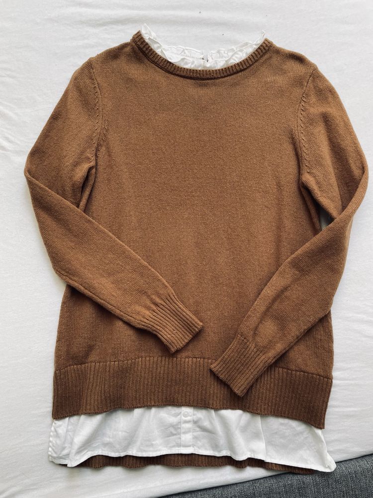 Elegancki brązowy sweter z falbanką wełna bawełna koszulą S