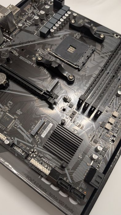 Płyta główna Gigabyte B550M K
