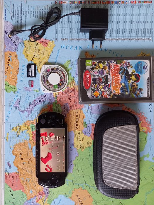 Konsola Sony psp 3004 (3000) stan idealny 64gb 100 gier