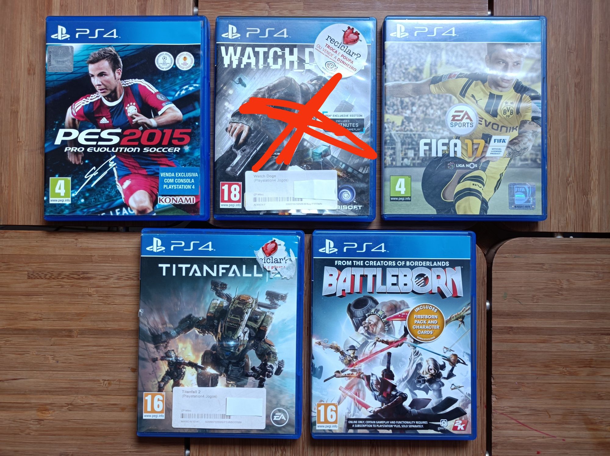 Lote de 4  jogos PS4 * Usados em Bom Estado