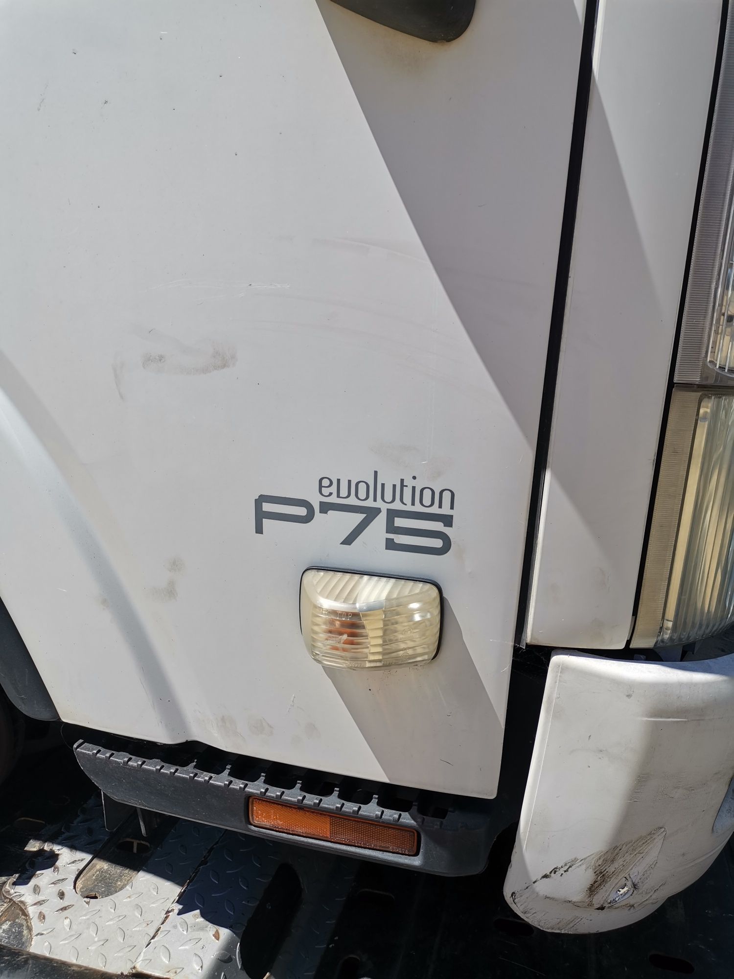 Isuzu p 75 euro5