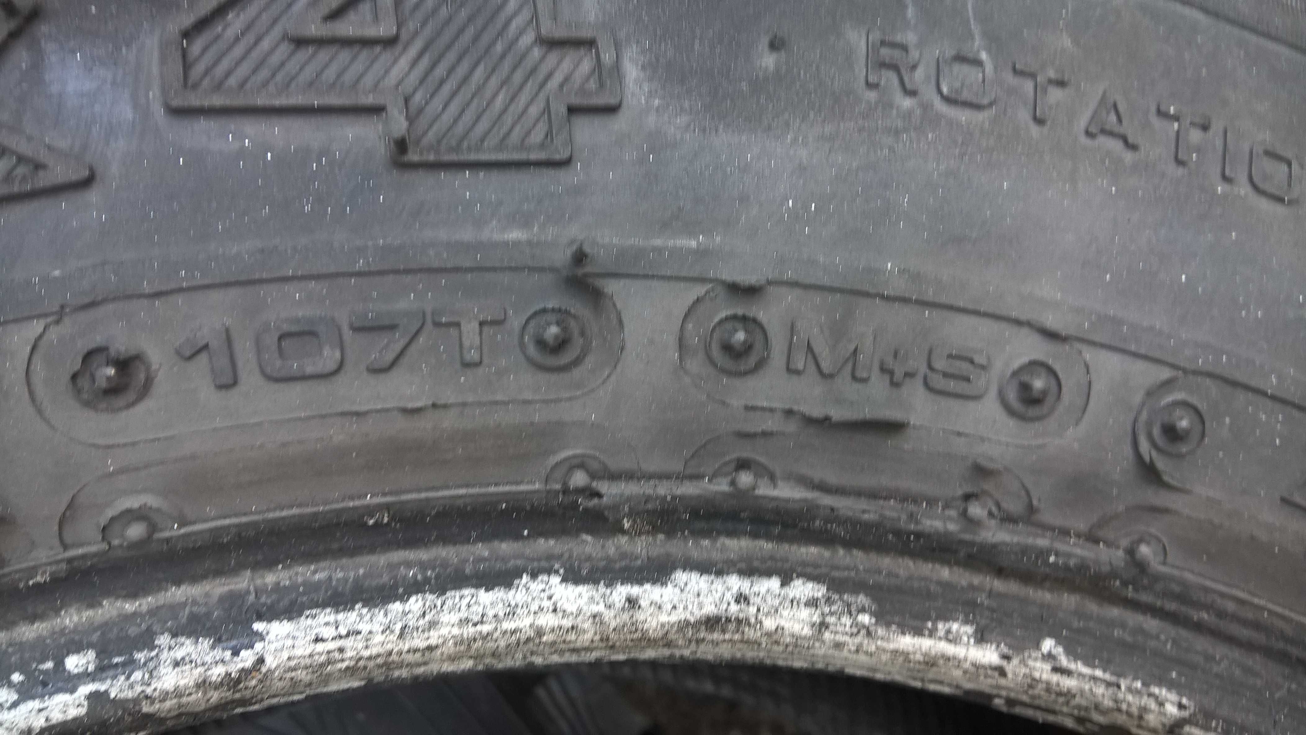 245/65R/17   opony  wielosezonowe  4X4