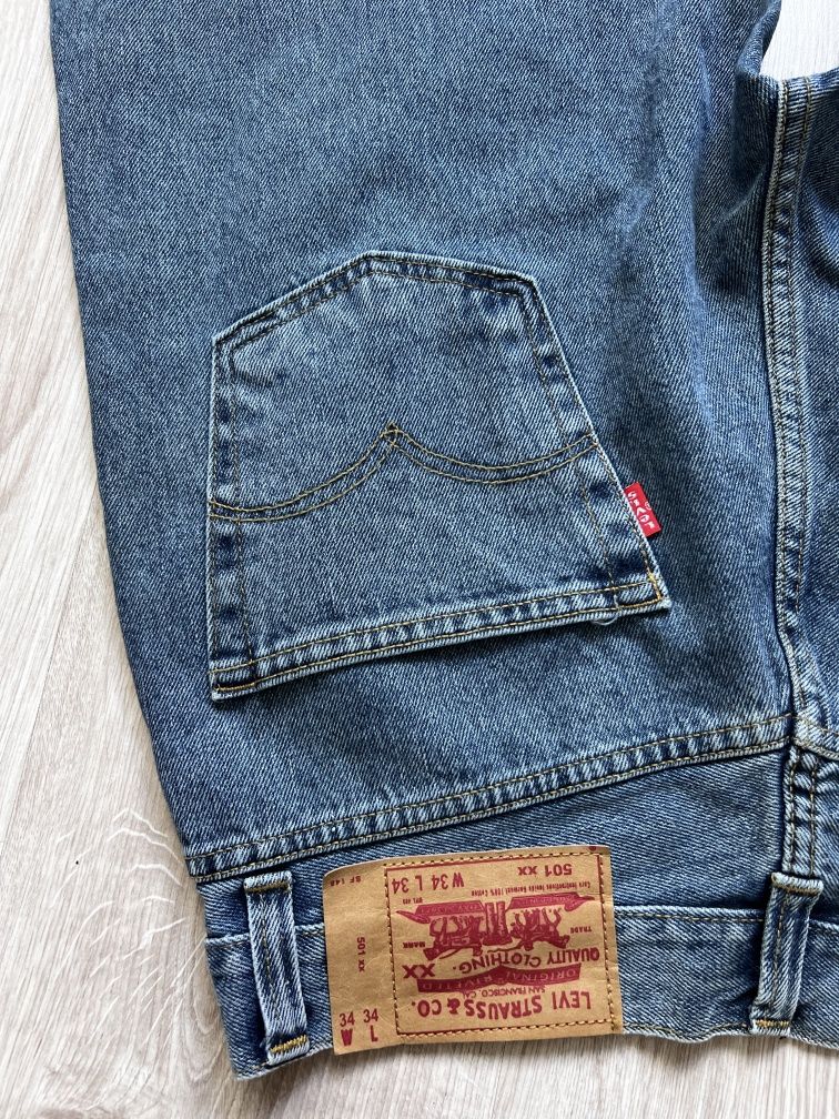Levi's straight dżinsy