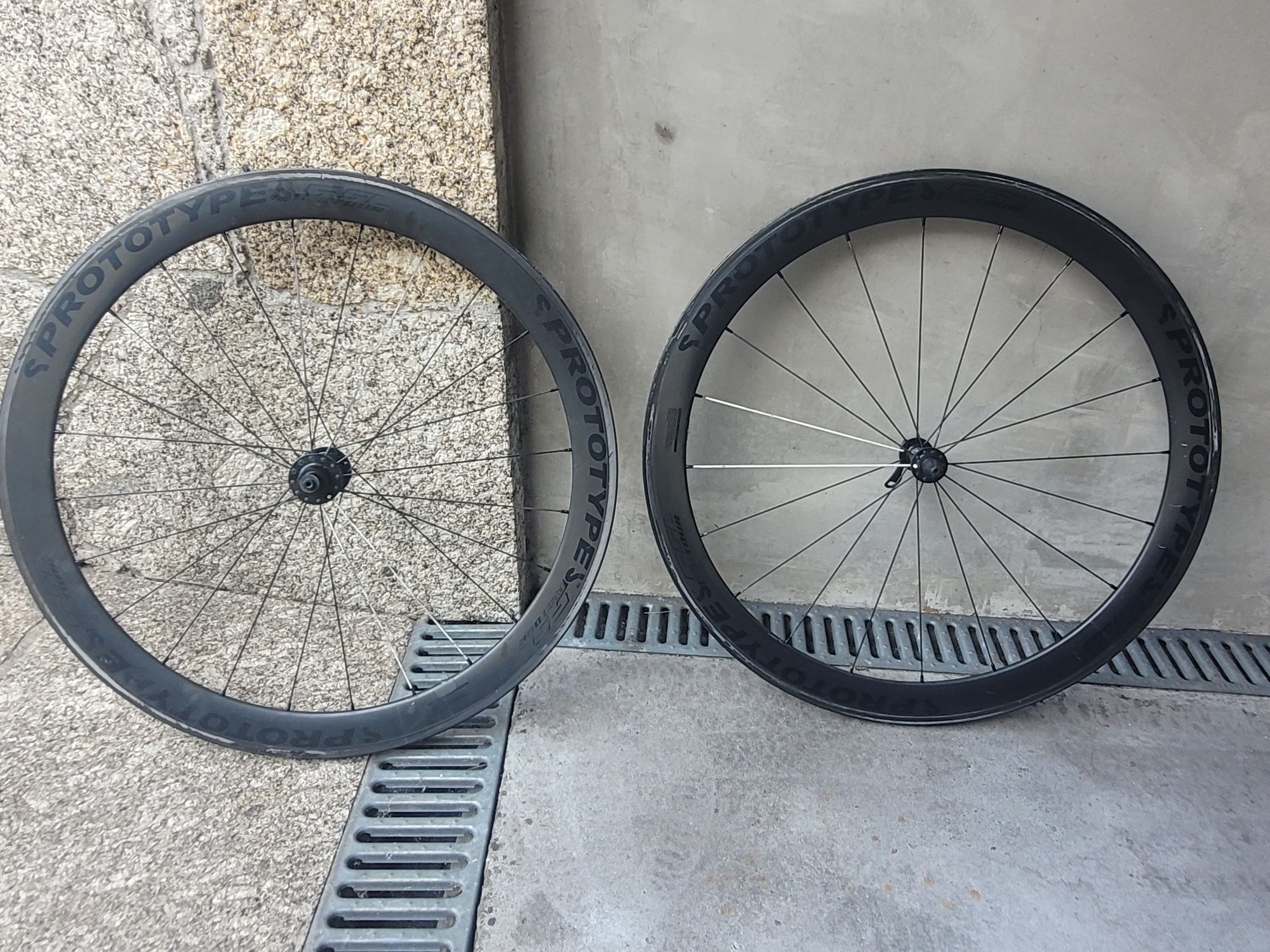 Rodas Prototype  Pro Tour Carbono