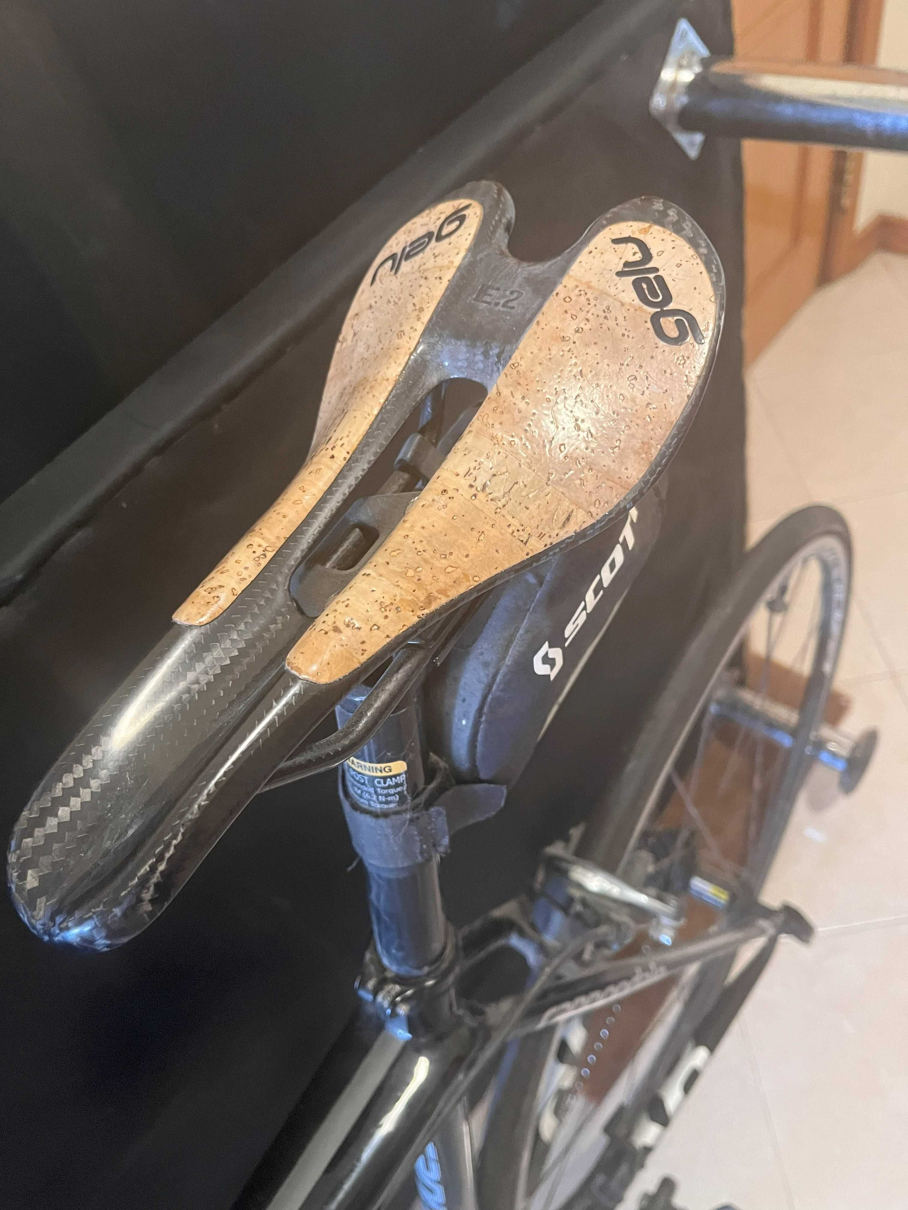 Bicicleta Cannondale Super Six Evo tamanho 54