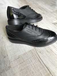 Женская обувь Броги Geox raspira размер 38 длинна по стельке 24,5 см