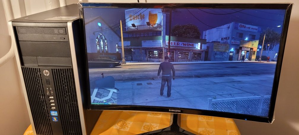 Komputer i5 4x 3.1 GHz  Radeon GTA 5