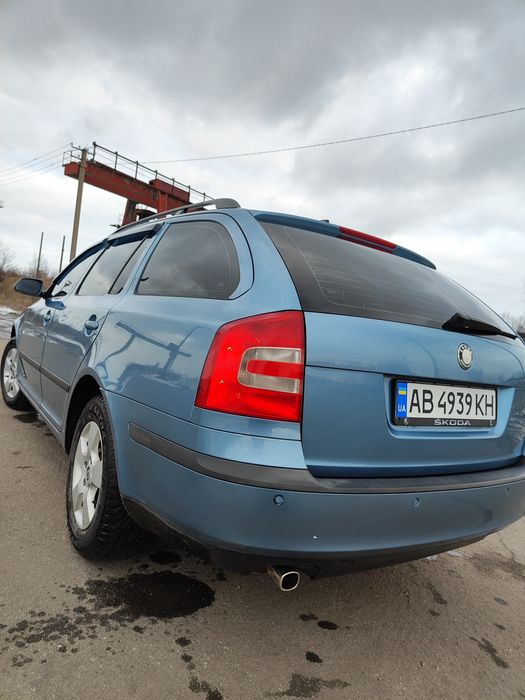 Продам Skoda Octavia A5 1,6MPI