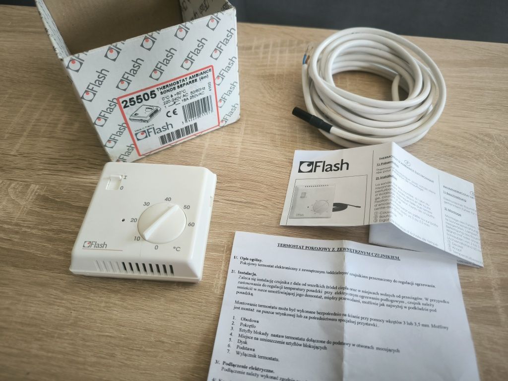NOWY Termostat FLASH 25505 pokojowy do regulacji ogrzewania