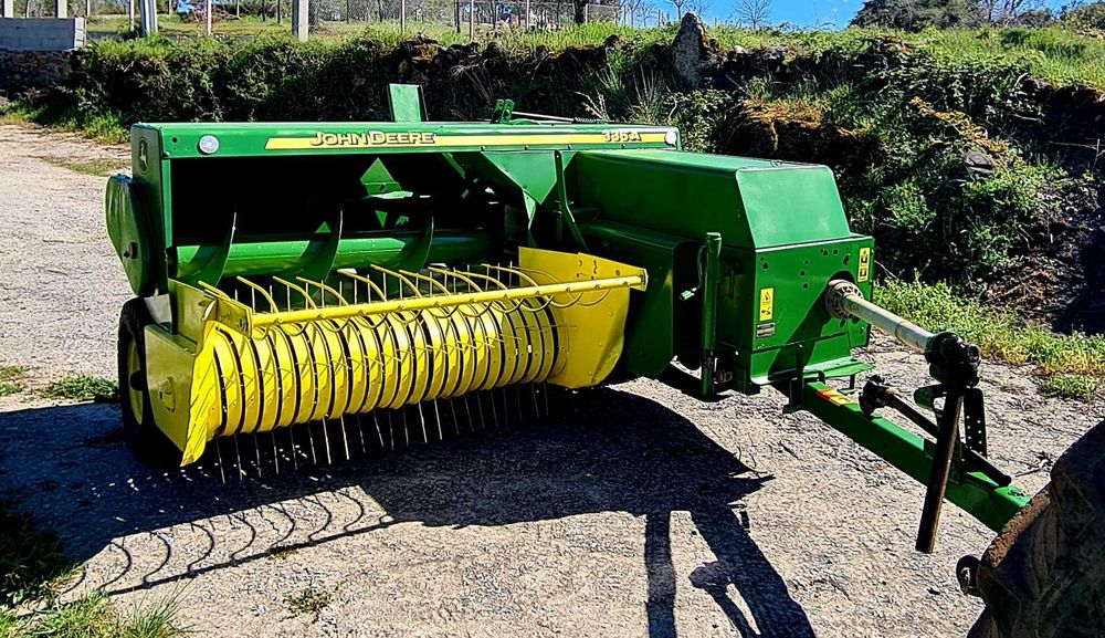 Enfardadeira john deere 336A/349