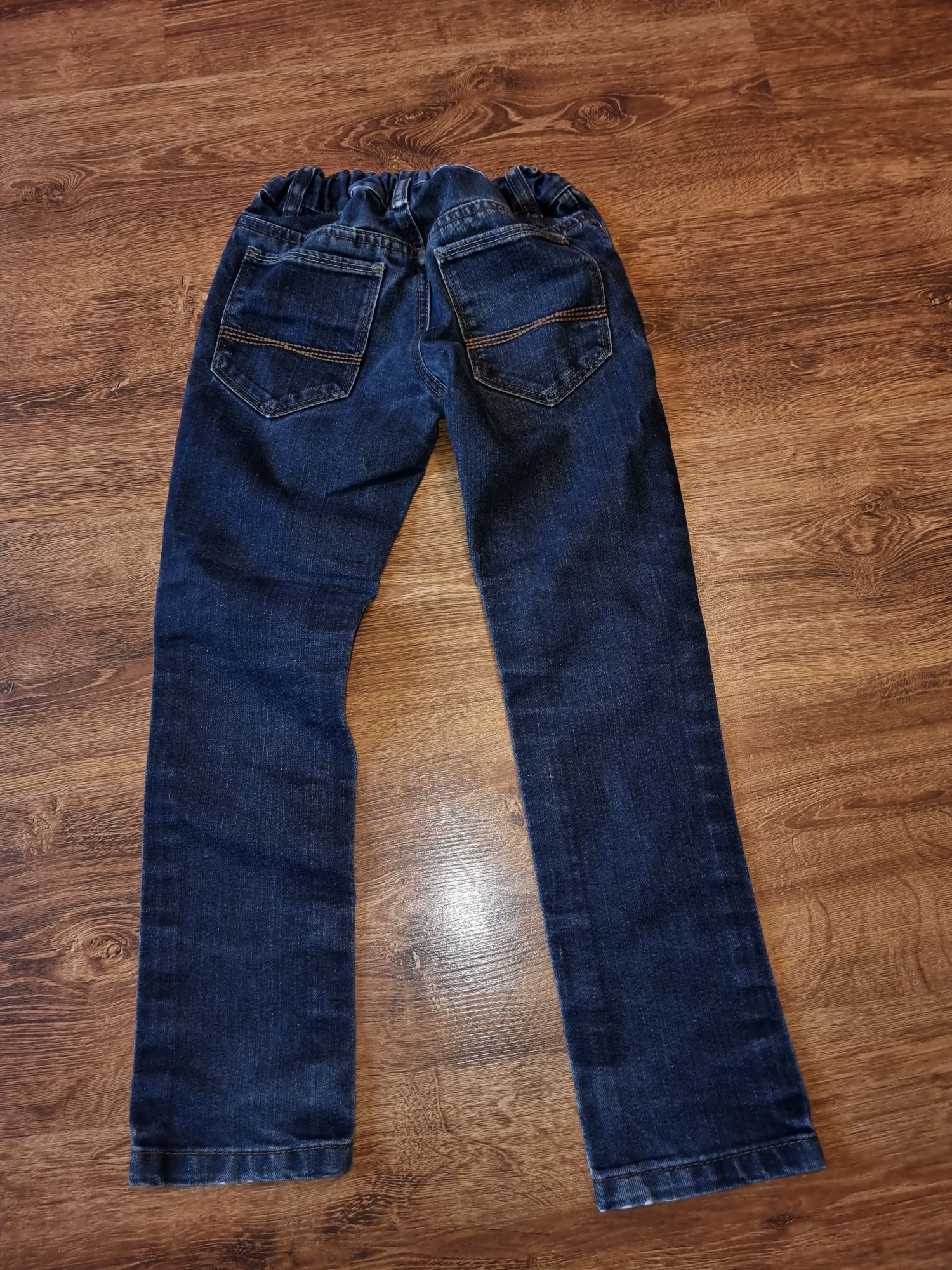 Spodnie jeansy 122