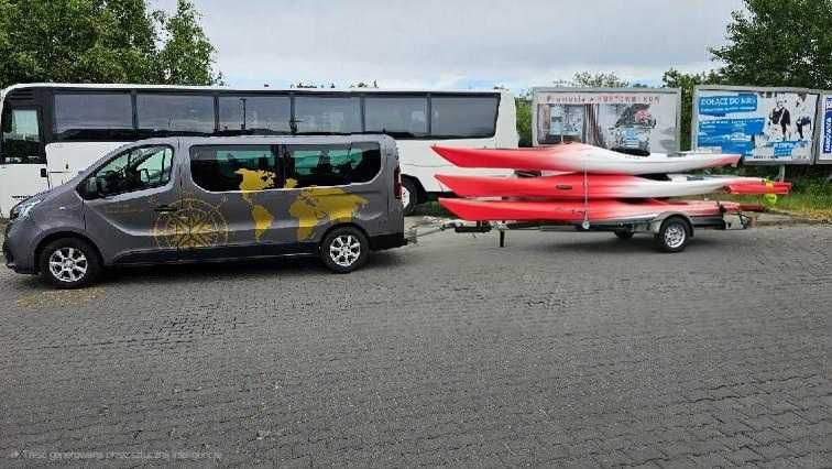 Wypożyczalnia wynajem Bus busów aut  9 osobowych.
