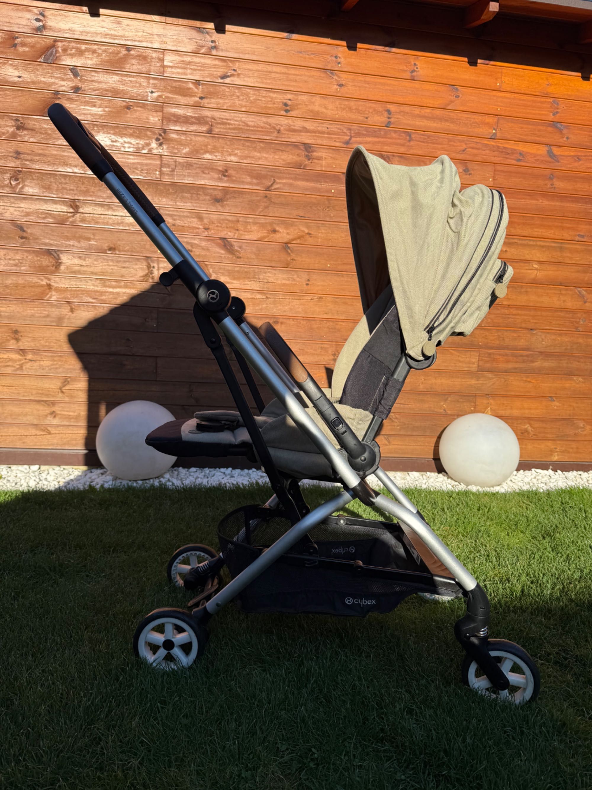 Cybex  ezzy s twist