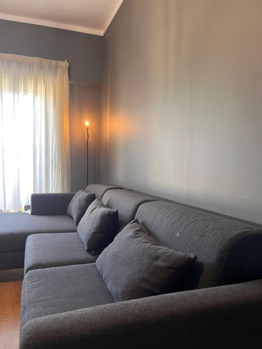 Sofá IKEA Slatorp 3 lugares com Chaise – Excelente estado!