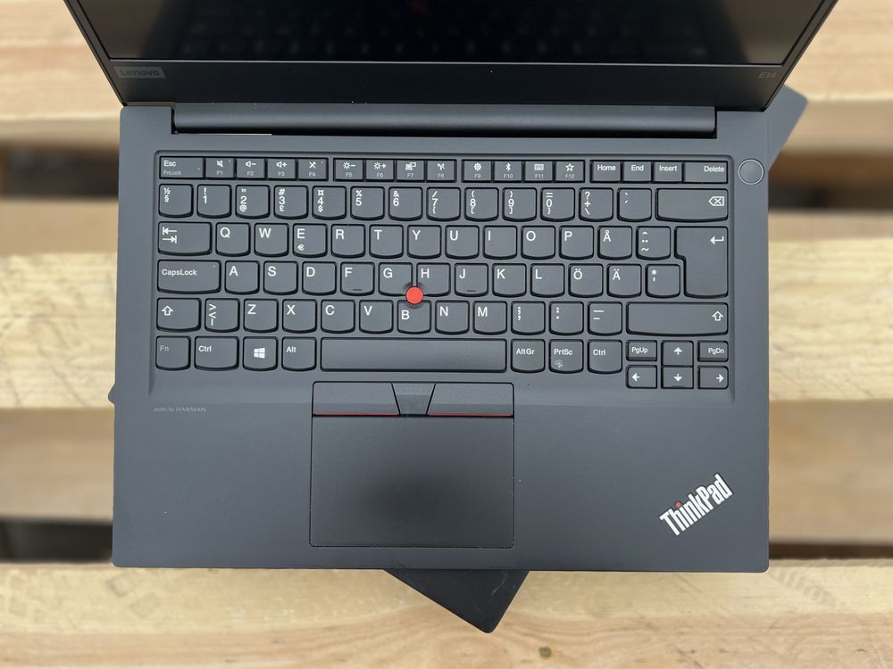 Ноутбук Lenovo ThinkPad E14/i5-10210U/16GB/SSD 256GB/14"FHD/Гарантія
