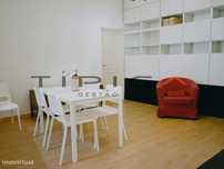 Apartamento T5 totalmente remodelado na Graça