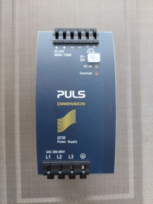 Zasilacz 24V/20A na szynę DIN PULS QT20.241 trzy fazy