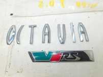 SKODA OCTAVIA II RS 2.0 TSI 2005r EMBLEMATY ZNACZKI NAPISY KLAPY