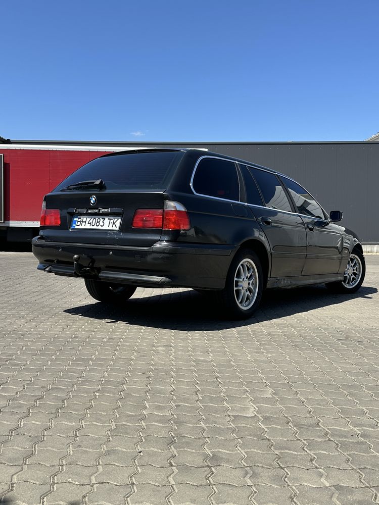 BMW E39 2.5 дизель Автомат