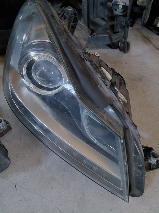 Otica w204 bixenon