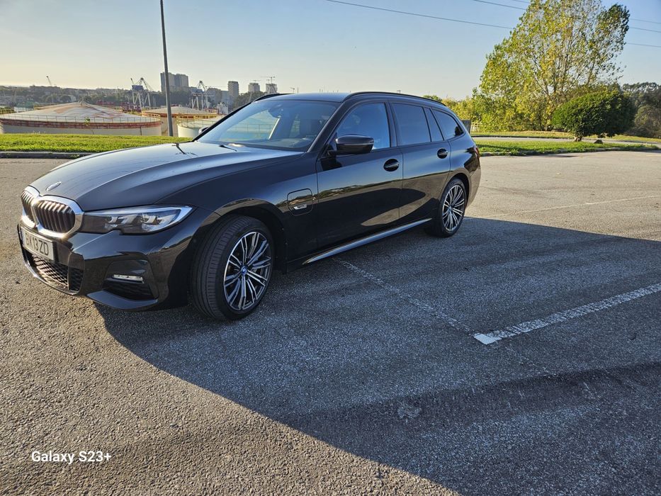 BMW 330e Pack M -