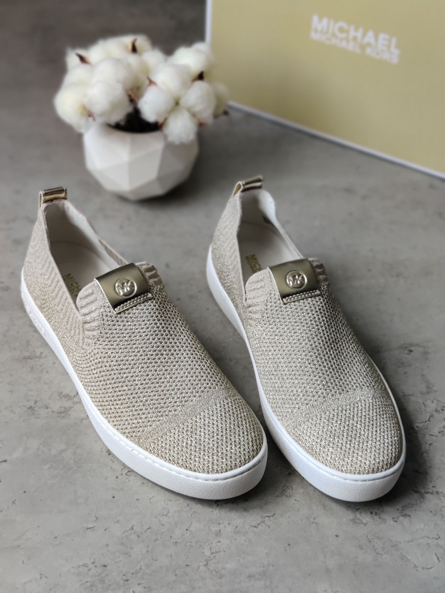 Сліпони бренд Michael Kors розмір US 8