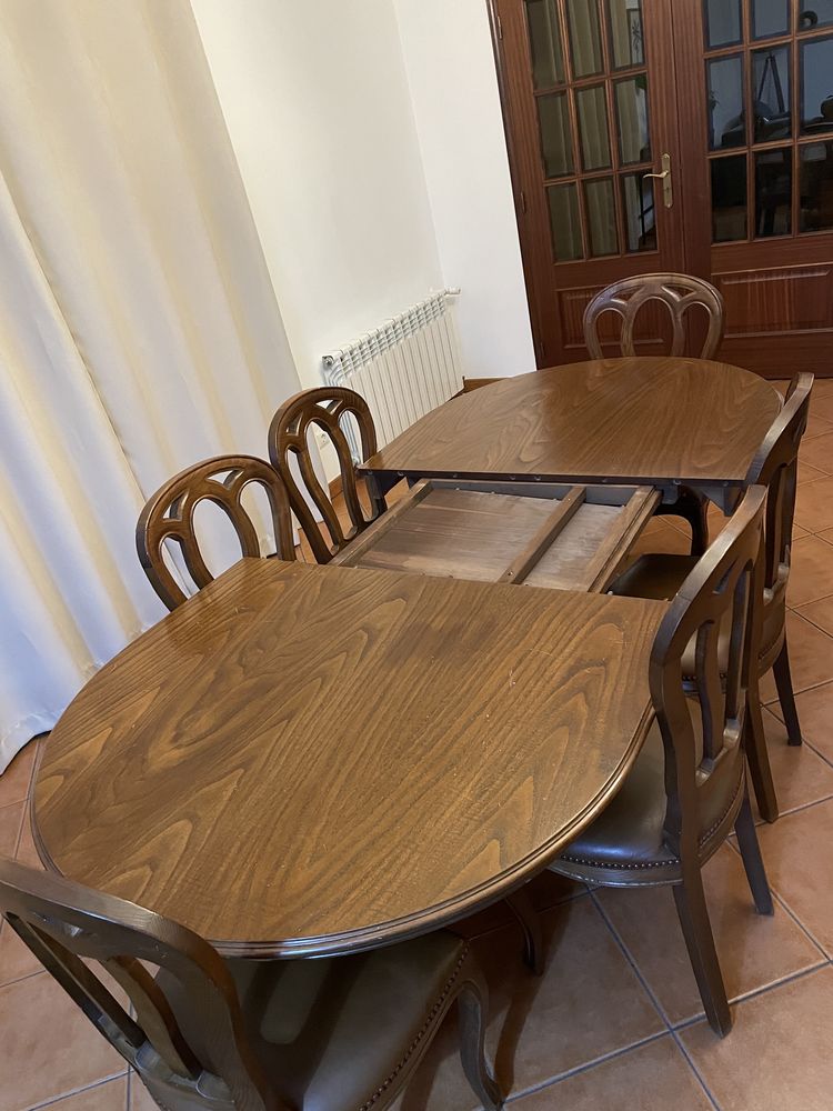 Mesa de jantar extensível + 6 cadeiras