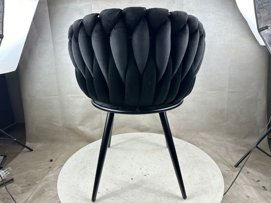 Krzeslo ASTI czarne przeplatane plecione nowoczesne do jadalni