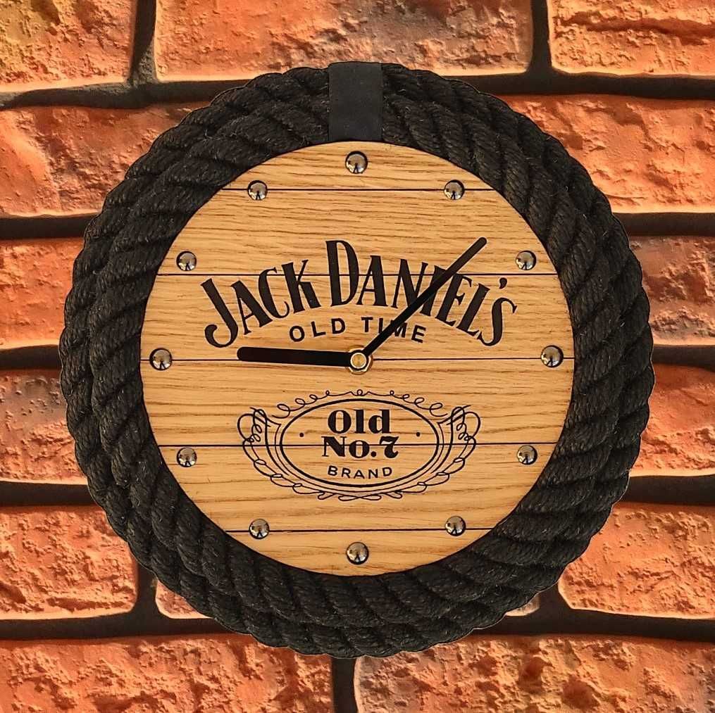 Elegancki Prezent dla mężczyzny. Zegar w stylu Jack Daniel's